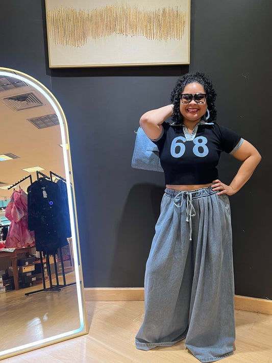 68 Top with Denim collar